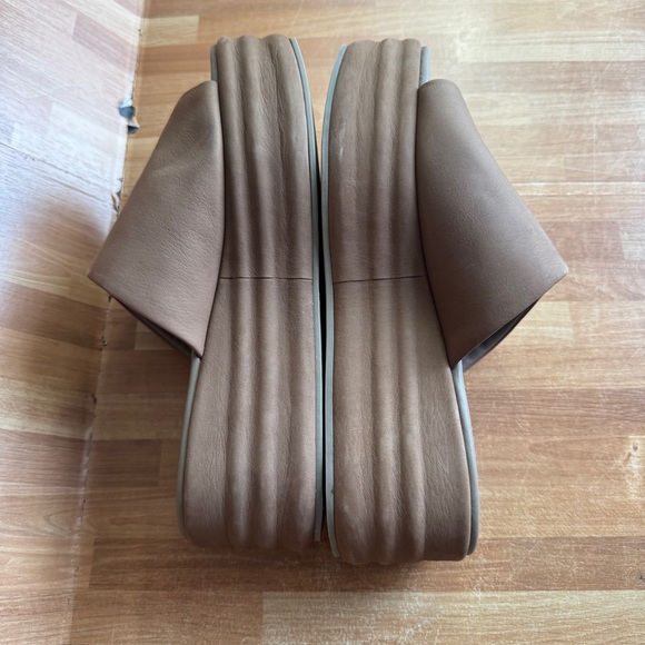Free People Harbor leather flatform slide sandals tan/neutral size 40 - Picture 5 of 10